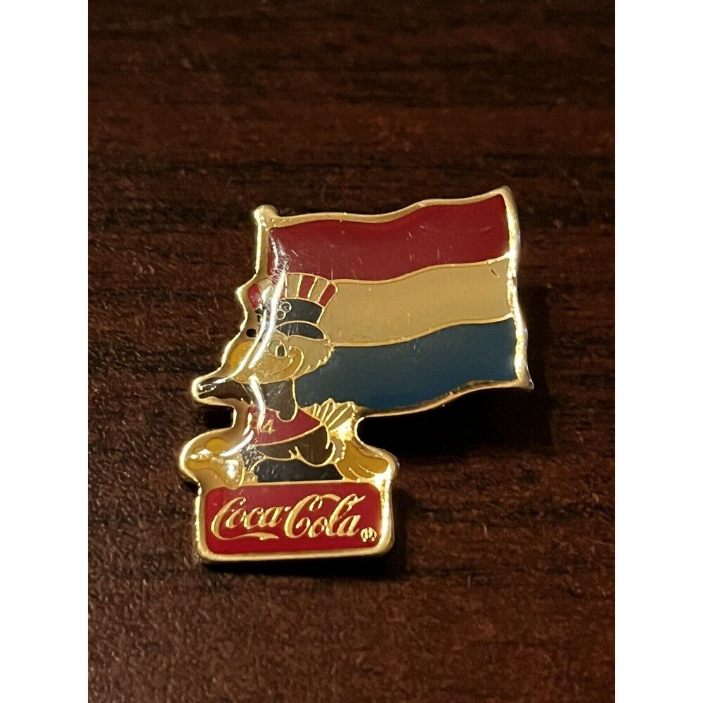 Vintage 1984 LA Olympics Coca Cola Sam‎ Eagle Luxembourg Flag Lapel Pin